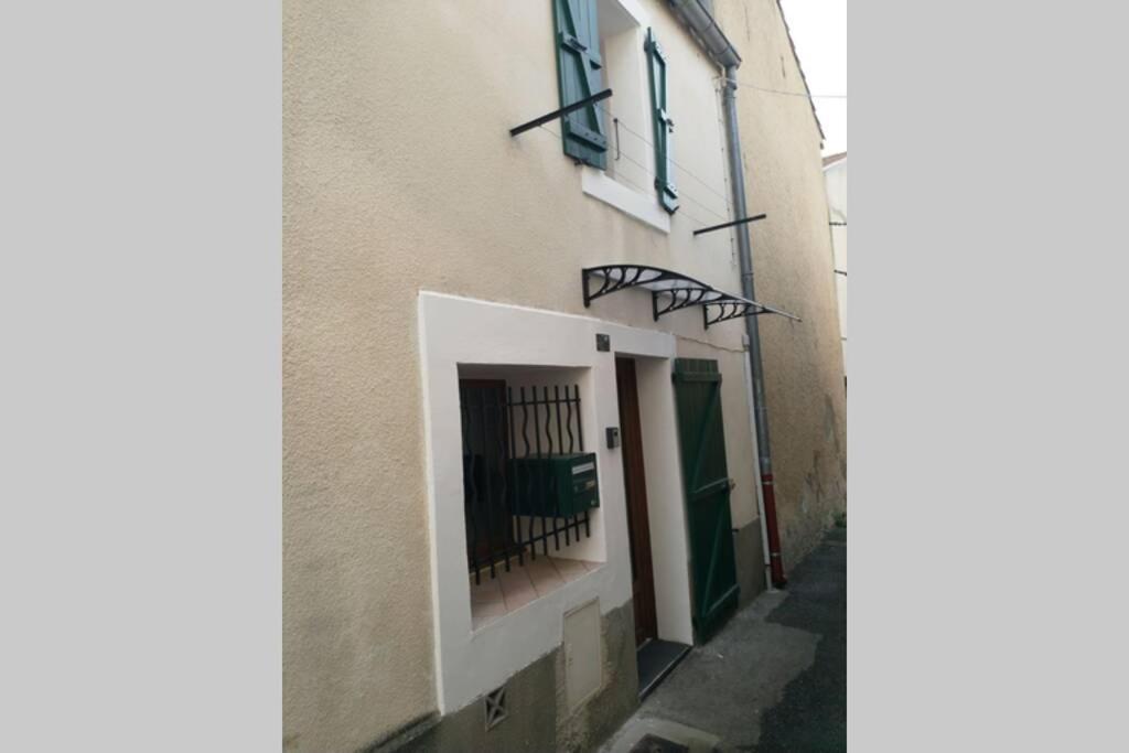 Petite Maisonnette D'Environ 25M2 Tout Confort Oraison Kültér fotó