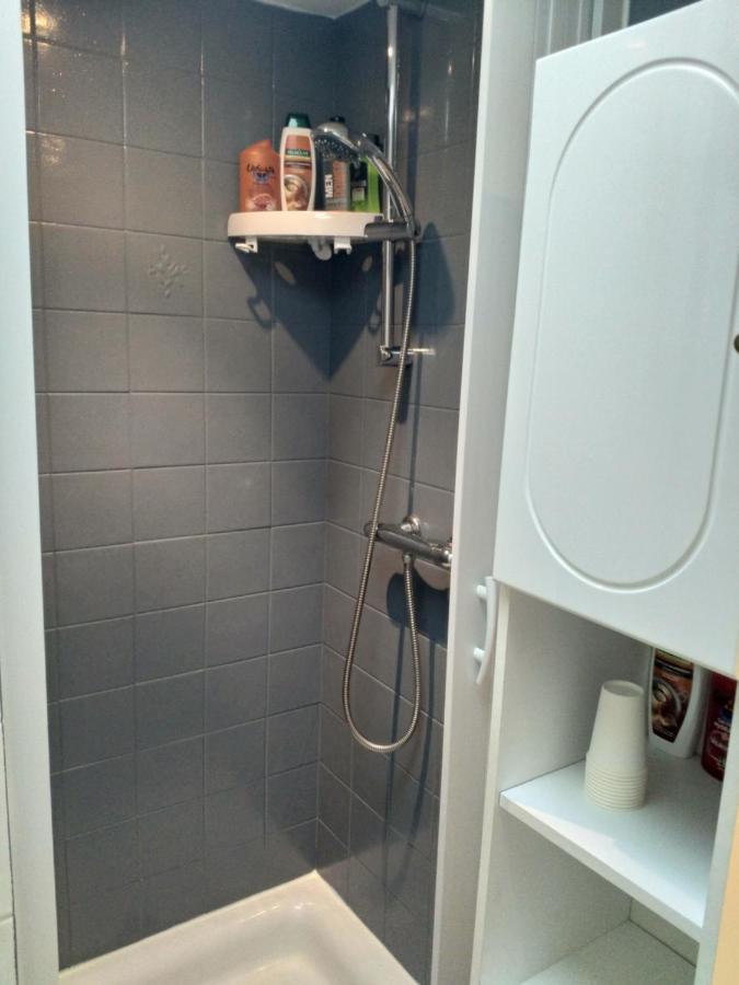 Petite Maisonnette D'Environ 25M2 Tout Confort Oraison Kültér fotó